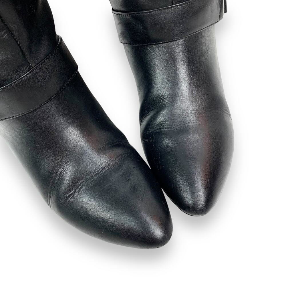 2000's MARC FISHER tall black leather boots with silver ring and low heels - Picture 6 of 12